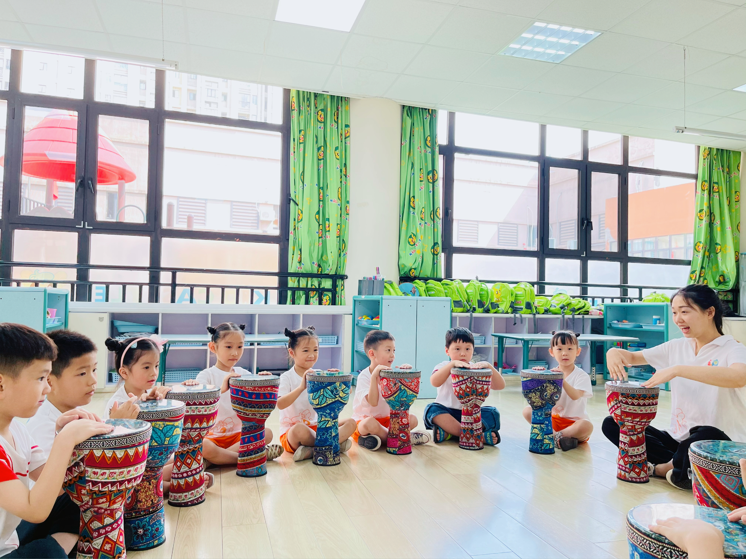 吉的堡幼兒園的孩子們都這樣過夏天，F(xiàn)un嗨暑假快樂不重樣~