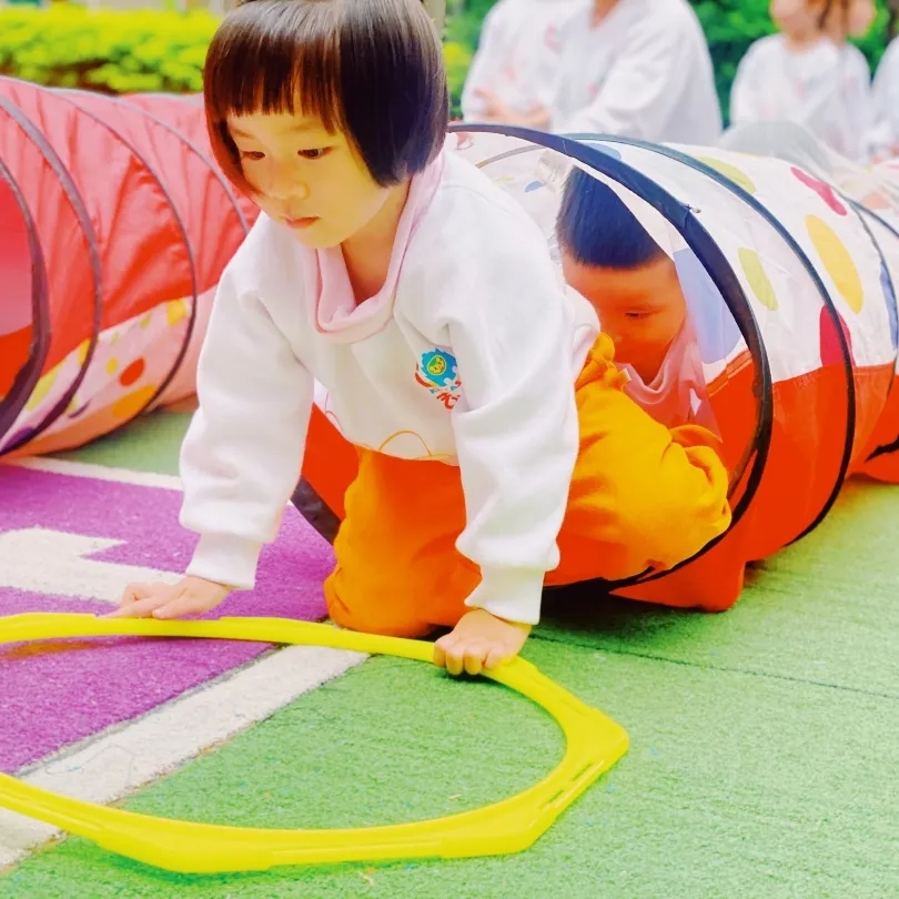 花樣早操PK、多彩環(huán)創(chuàng)評(píng)比！吉的堡幼兒園師生攜手，一展靚麗風(fēng)景